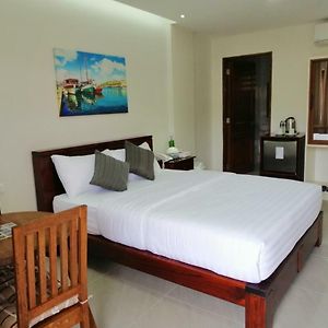 Queen Suite